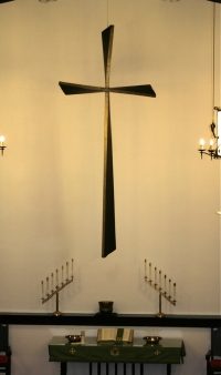 twistedcross2