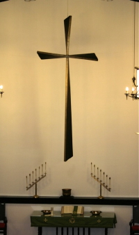 twistedcross2